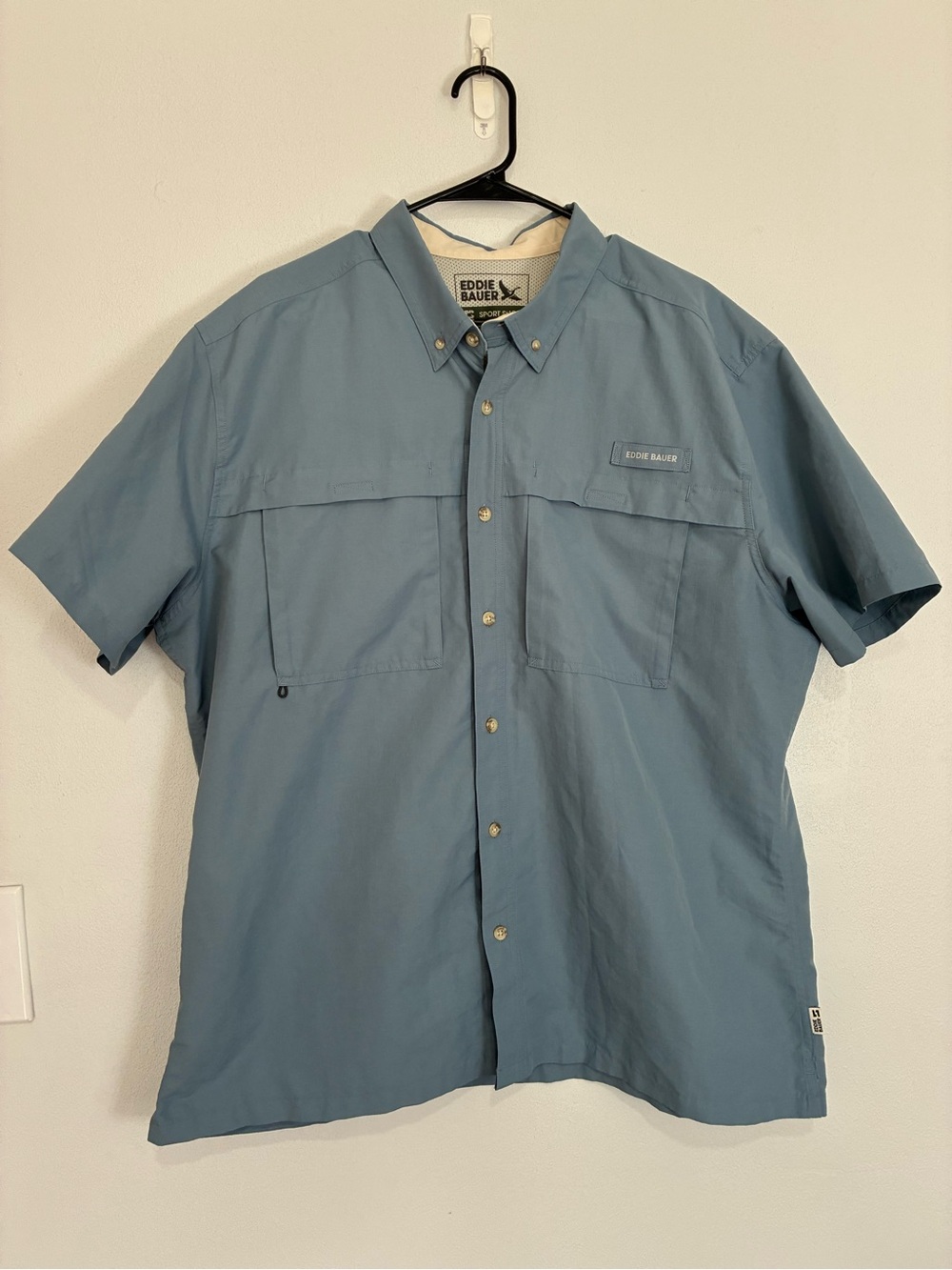Eddie Bauer Men's Short-Sleeve Button-Down Shirt — Slate Blue